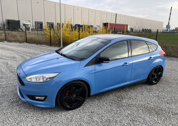 Ford Focus cena 45999 przebieg: 89000, rok produkcji 2017 z Krobia małe 667